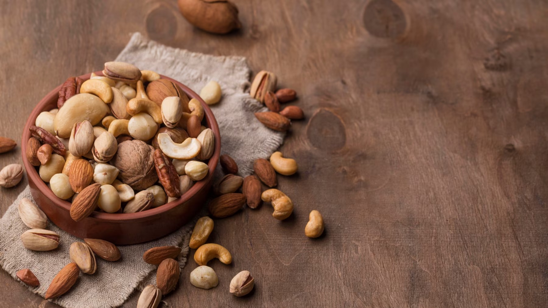 proteinové instantní ovesné kaše ořechy a semínka 